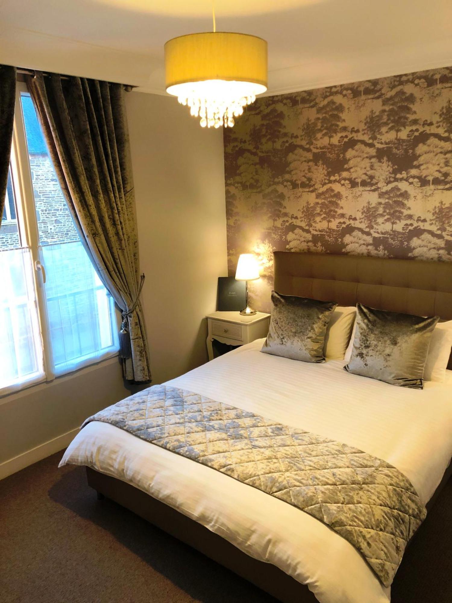No 6 B&B Landivy Room photo